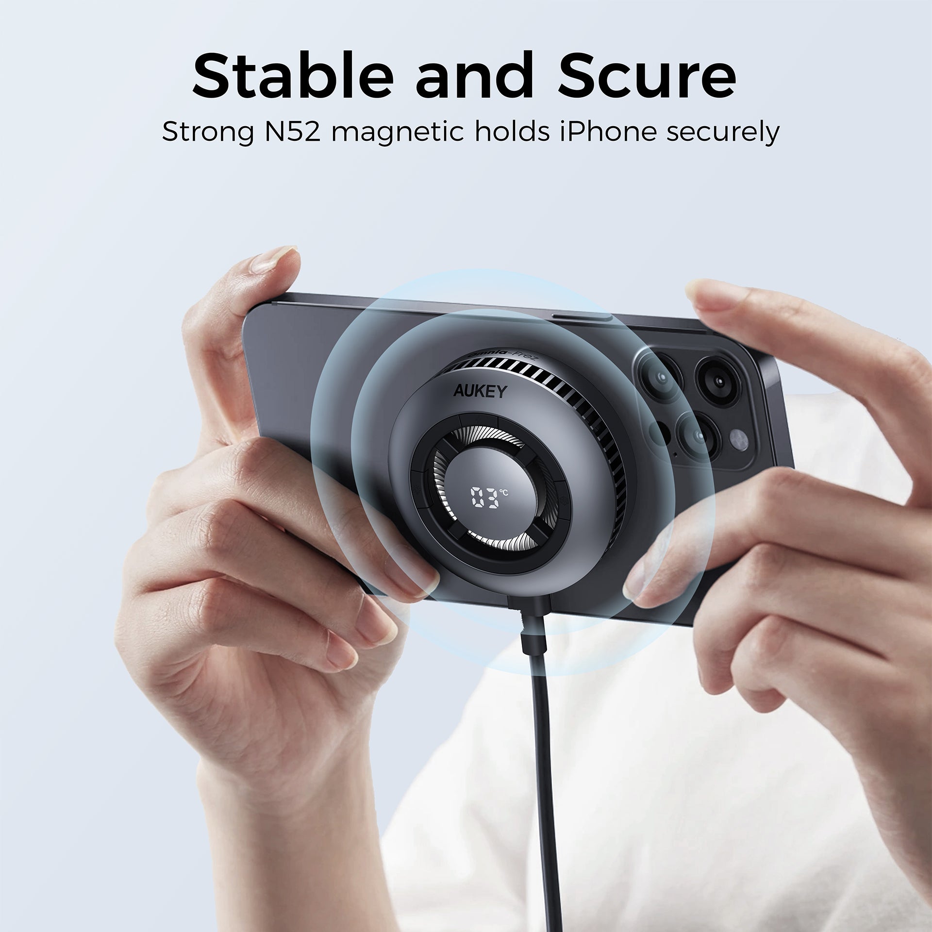 LC-G10 MagFusion GameFrost Qi2 Active Cooling Wireless Charger