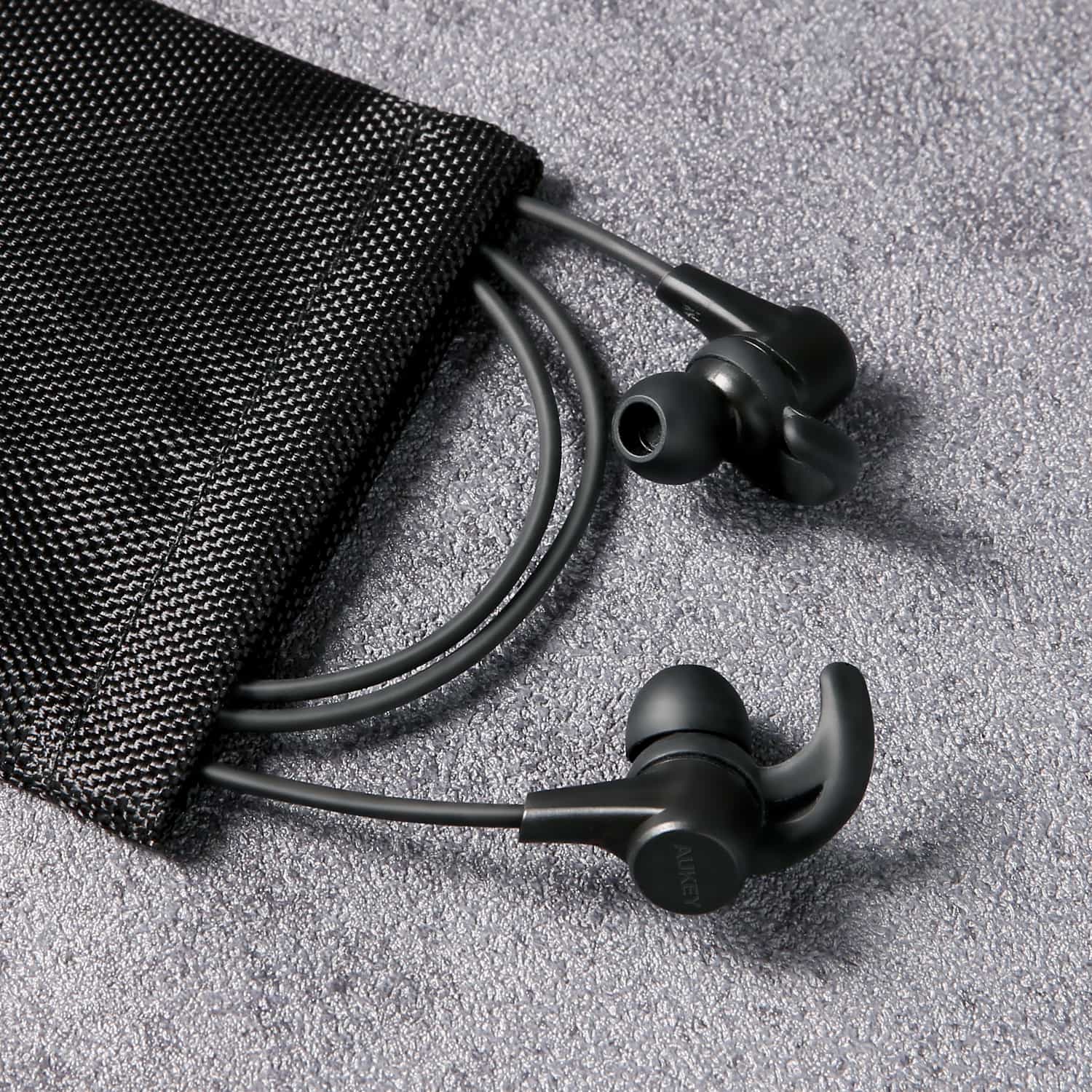 EP-B40S Latitude Wireless Bluetooth Earbuds with Sweat Resistance
